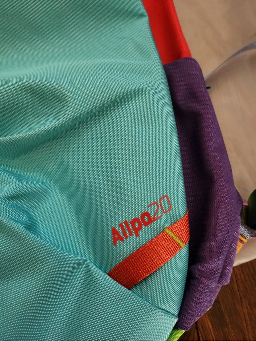 Cotopaxi Del Día 20L Bright Blue Multi-Color travel Backpack - Picture 9 of 9